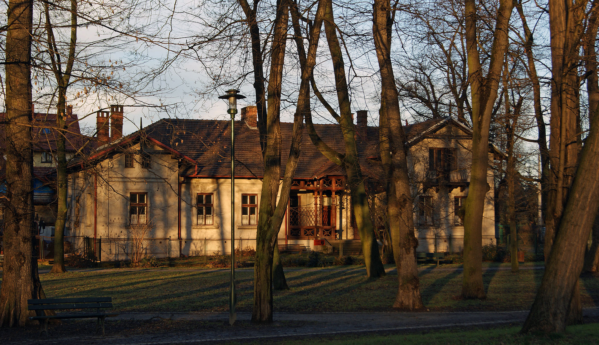 Willa Rogozińskich/ Wikimedia/ Zygmunt Put