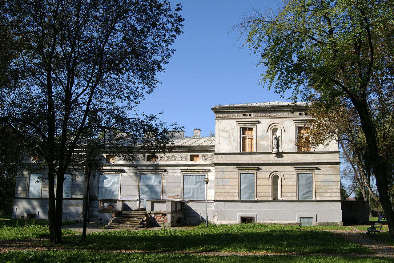 badenis_manor_in_wadow_view_from_s_63_glinik_street_nowa_huta_krakow_poland