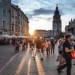 rynek główny w krakowie jak się zmieniał