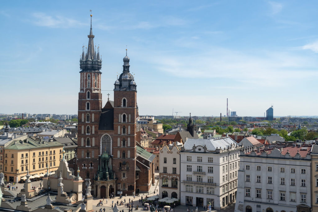 Legenda - dwie wieże Kościoła Mariackiego